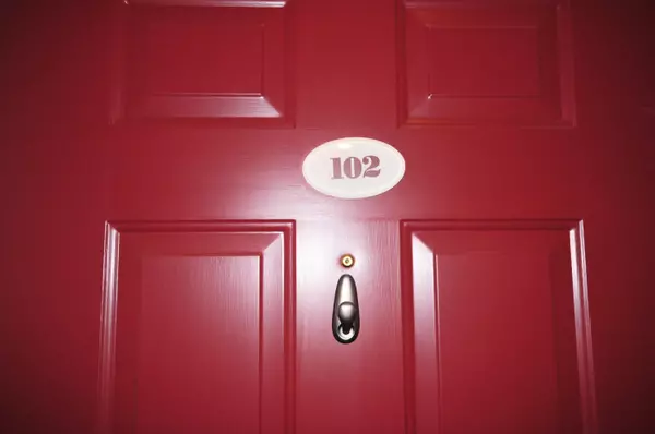 Kittery, ME 03904,100 Shepards Cove RD #H102