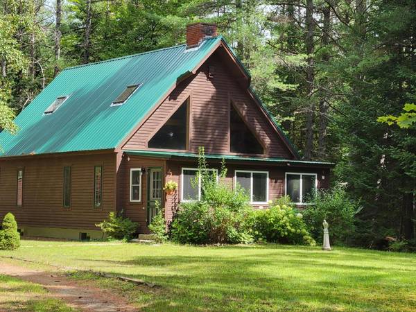 11 Woodland, Harrison, ME 04040