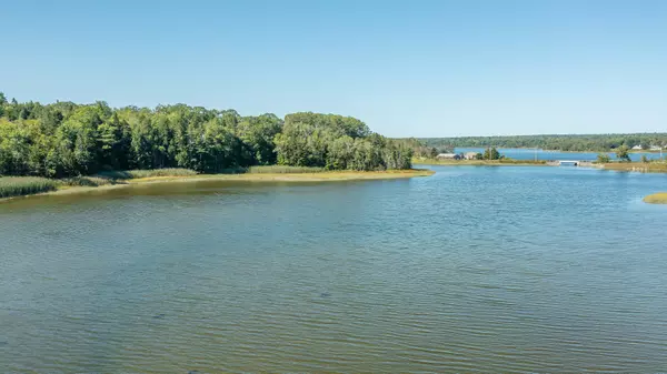 Stockton Springs, ME 04974,00 Cape Jellison RD