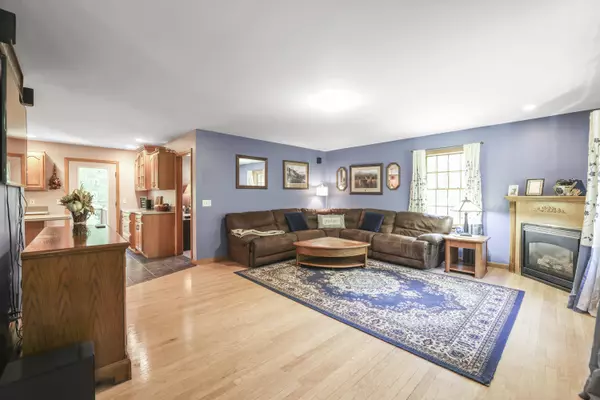 Poland, ME 04274,42 Cobb RD