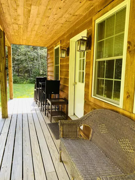 47 Buzzell RD, Athens, ME 04912