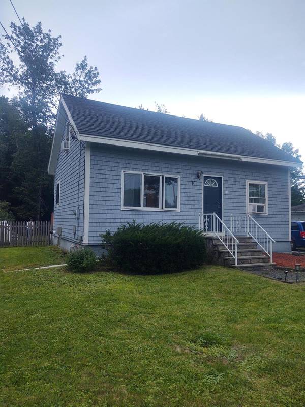 213 Main RD, Milford, ME 04461