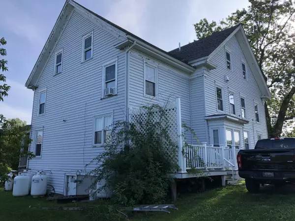South Thomaston, ME 04858,93 Elm ST