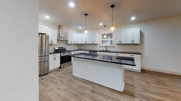 Minot, ME 04258,221 Brighton Hill RD