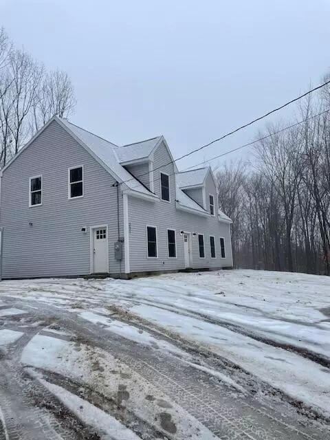 221 Brighton Hill RD, Minot, ME 04258