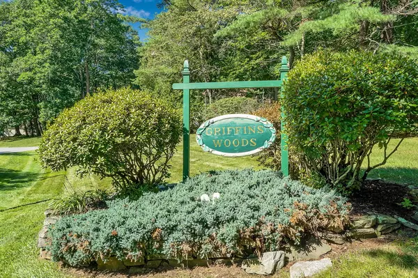 Freeport, ME 04032,3 Linwood RD #3