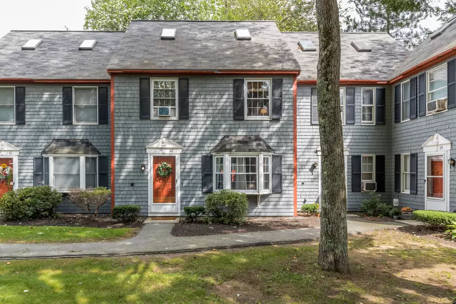 62 Munroe LN #62, Topsham, ME 04086