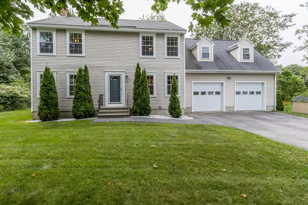 31 Barclay AVE, Portland, ME 04103