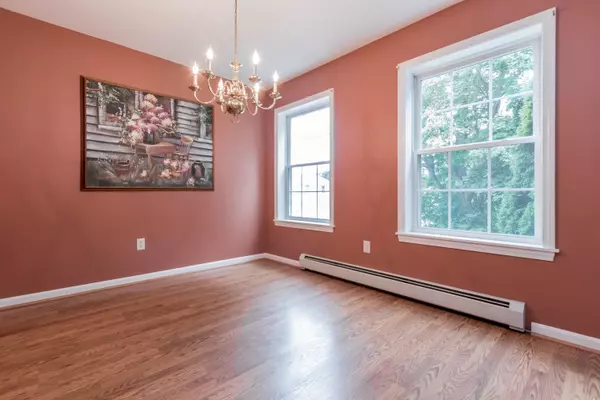 Portland, ME 04103,31 Barclay AVE