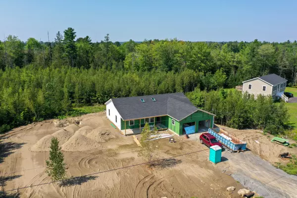 35 Magnolia Hill RD, Bangor, ME 04401