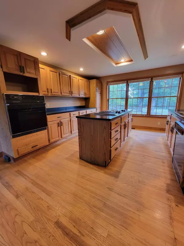 Kingfield, ME 04947,56 Horn RD