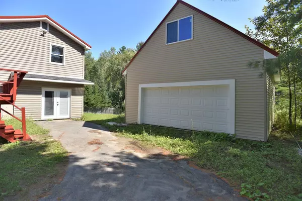 Norridgewock, ME 04957,22 Pleasant Hill DR