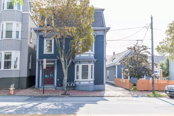 Portland, ME 04101,158 Congress ST #2