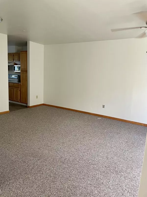 Brunswick, ME 04071,6 Chickadee CIR #6