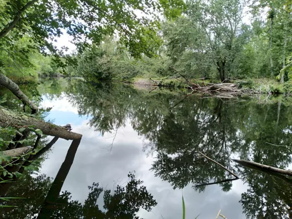 M15 L7&8 Pratt Brook RD, Palmyra, ME 04965