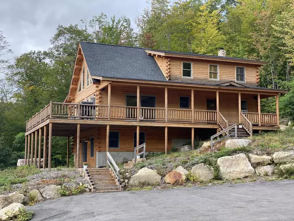 85 Mountain Vista RD, Gilead, ME 04217