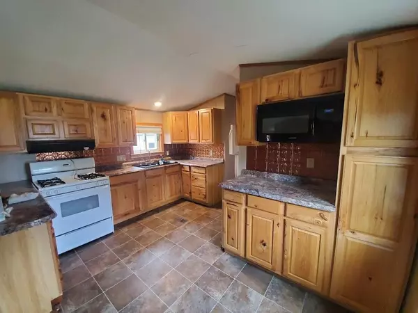 Millinocket, ME 04462,420 Kelley Mobile Home PARK