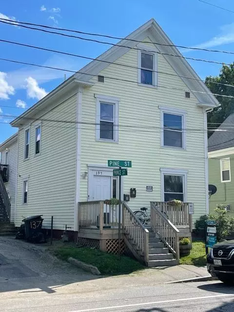 Lewiston, ME 04240,137 Pine ST