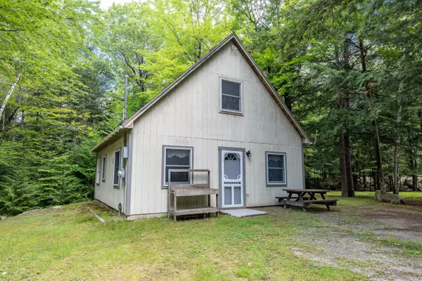 75 Juniper CIR, Rome, ME 04963