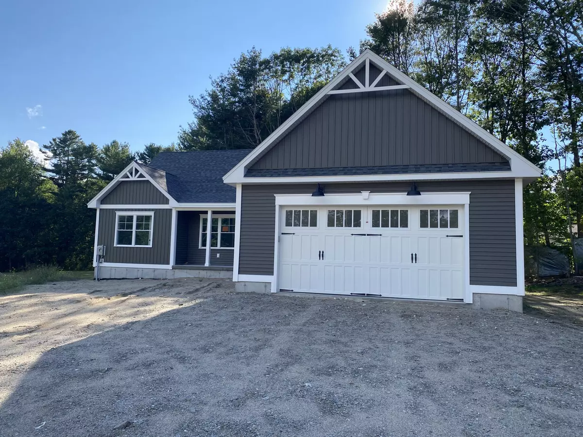 Kennebunk, ME 04043,4 Warwick LN