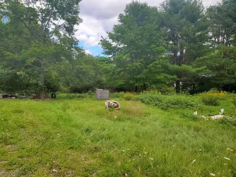 36 Smith RD, Corinna, ME 04928