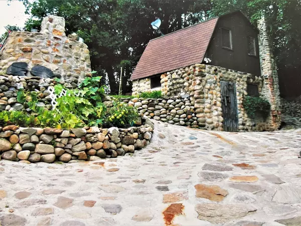 Mexico, ME 04257,73 Whitman ST