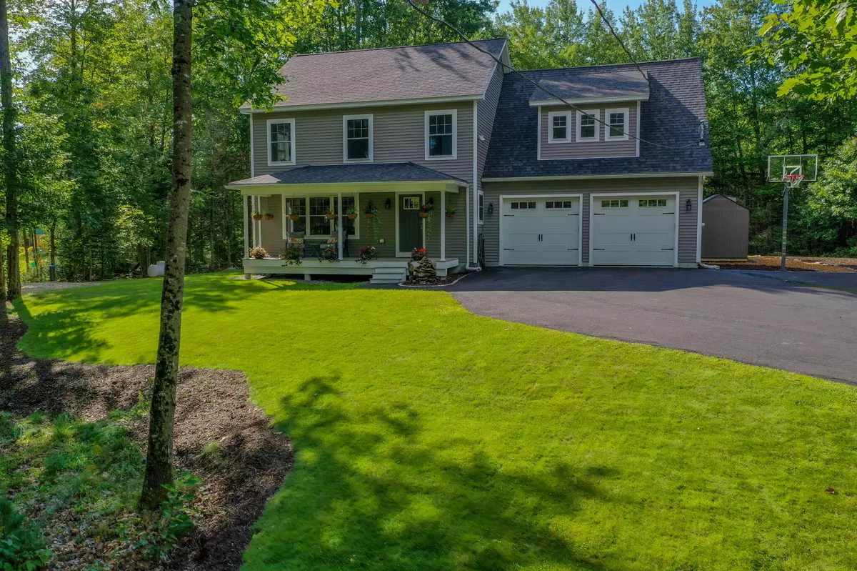 Freeport, ME 04032,151 Baker RD