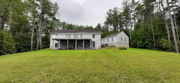 Hampden, ME 04444,31 Evergreen DR