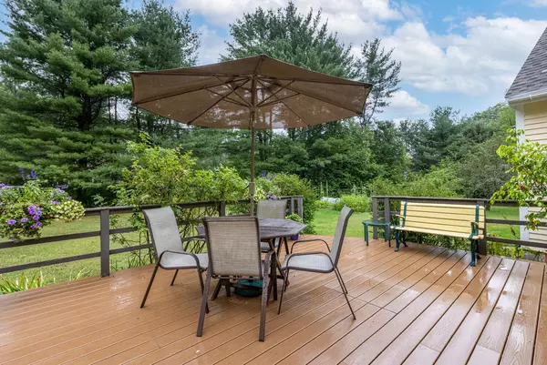 North Yarmouth, ME 04097,126 Cumberland RD