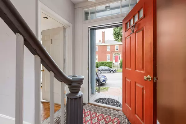 Portland, ME 04101,37 High ST #1