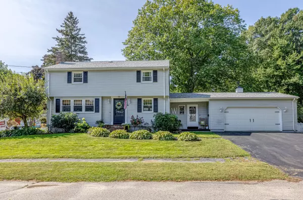 99 Longwood DR, Portland, ME 04102