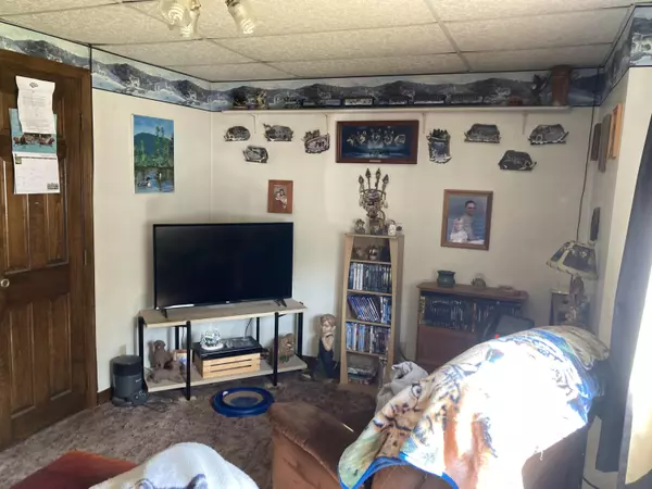 Oakland, ME 04963,29 High ST