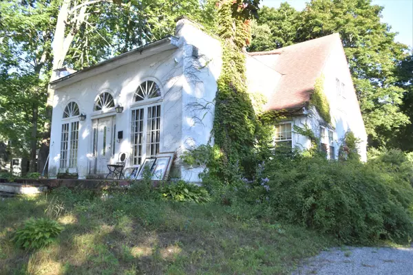 96 Clifford ST, South Portland, ME 04106