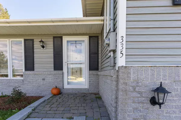 Fort Kent, ME 04743,335 Frenchville RD