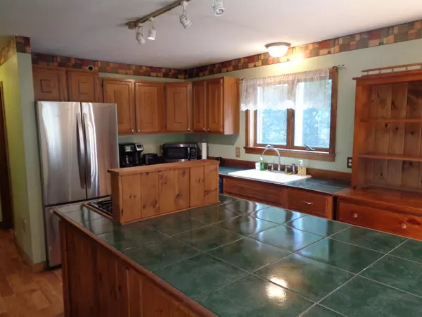 Trenton, ME 04605,37 Red Fern RD