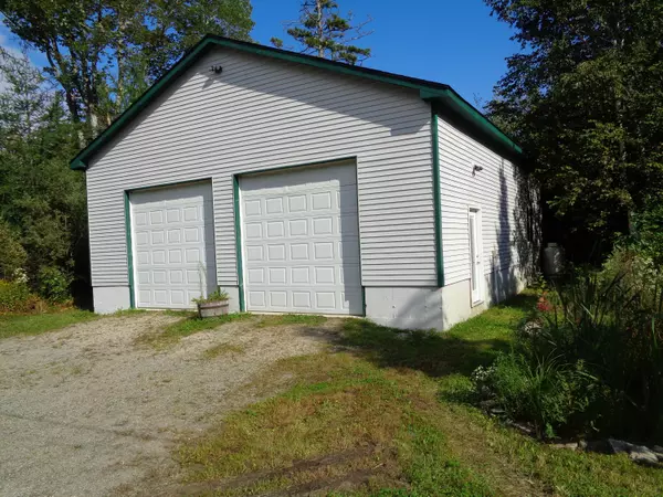 Trenton, ME 04605,37 Red Fern RD