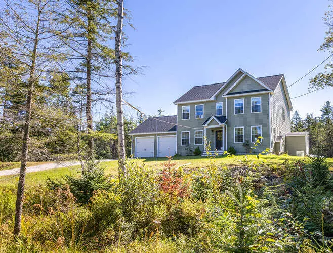 Freeport, ME 04032,248 Baker RD