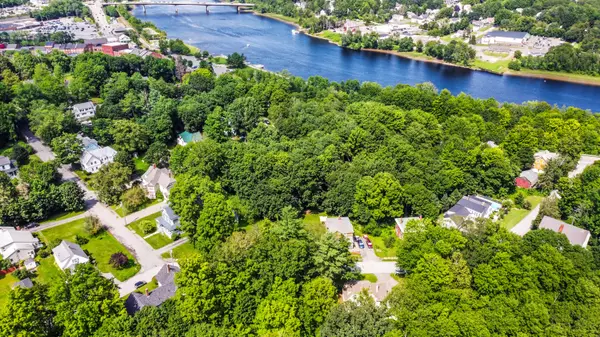 Gardiner, ME 04345,72 Kingsbury ST