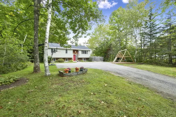 South Thomaston, ME 04858,205 Westbrook ST