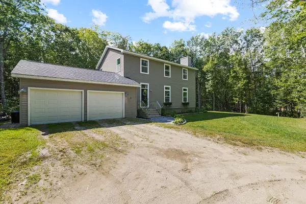 Topsham, ME 04086,14 Oak Island WAY