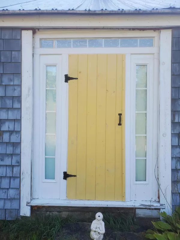 321 Plummer Hill RD, Waterford, ME 04088