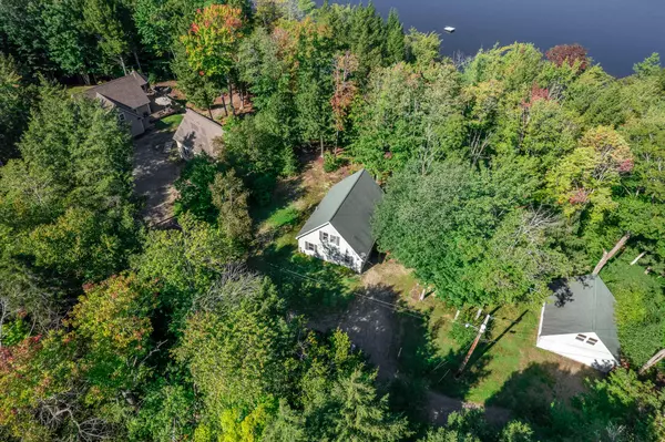 Otis, ME 04605,33 Beal DR