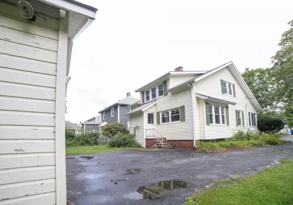 Portland, ME 04103,18 Arthur ST