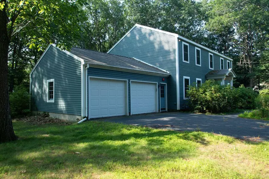 13 Juniper RD, Brunswick, ME 04011