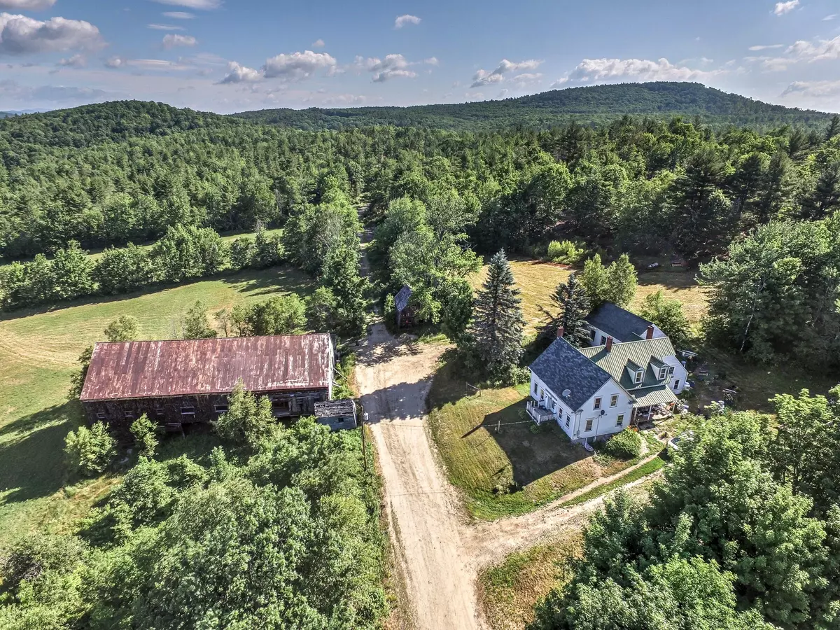 Hartford, ME 04220,109 Howard RD