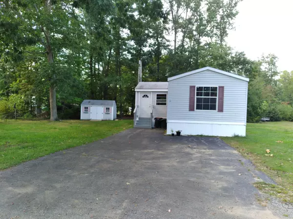 26 Gerard ST, Sanford, ME 04073