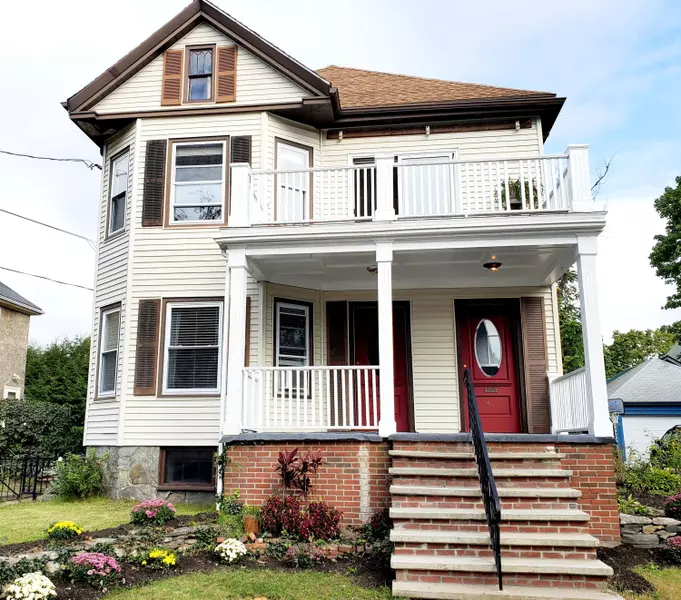 41-43 Montrose AVE, Portland, ME 04103