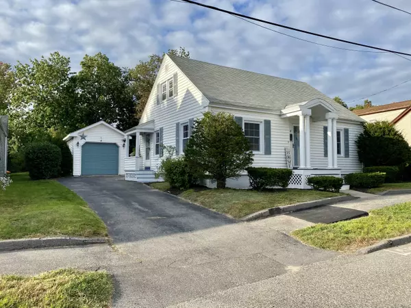 Saco, ME 04072,14 Hill ST