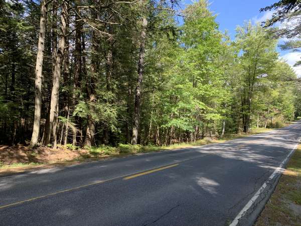 0 New RD, Hollis, ME 04042