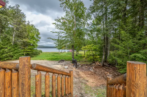 Willimantic, ME 04443,51 Tims Cove RD